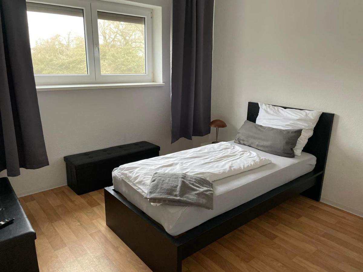 Zwei-Raum Wohnung Fuer Max. 4 Personen มัคเดอบวร์ก ภายนอก รูปภาพ